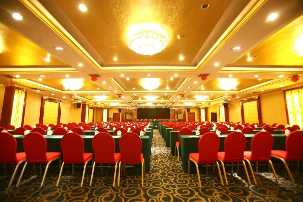 Luoyang Grand Hotel ビジネス 写真